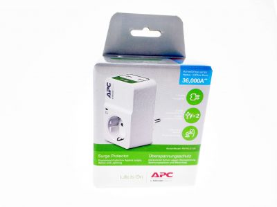 Schneider - APC Single Current Protected Socket with USB - 1