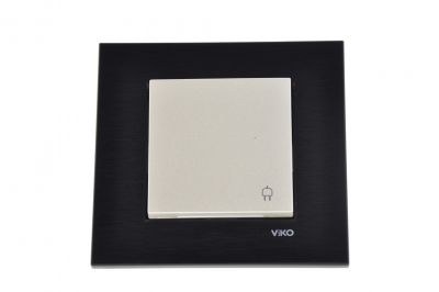 Viko/Novella Black Plug with Covered, Earthed, Child-Safe - 1