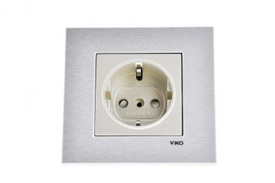 Viko/Novella Glass White Green Earthed Plug - 1
